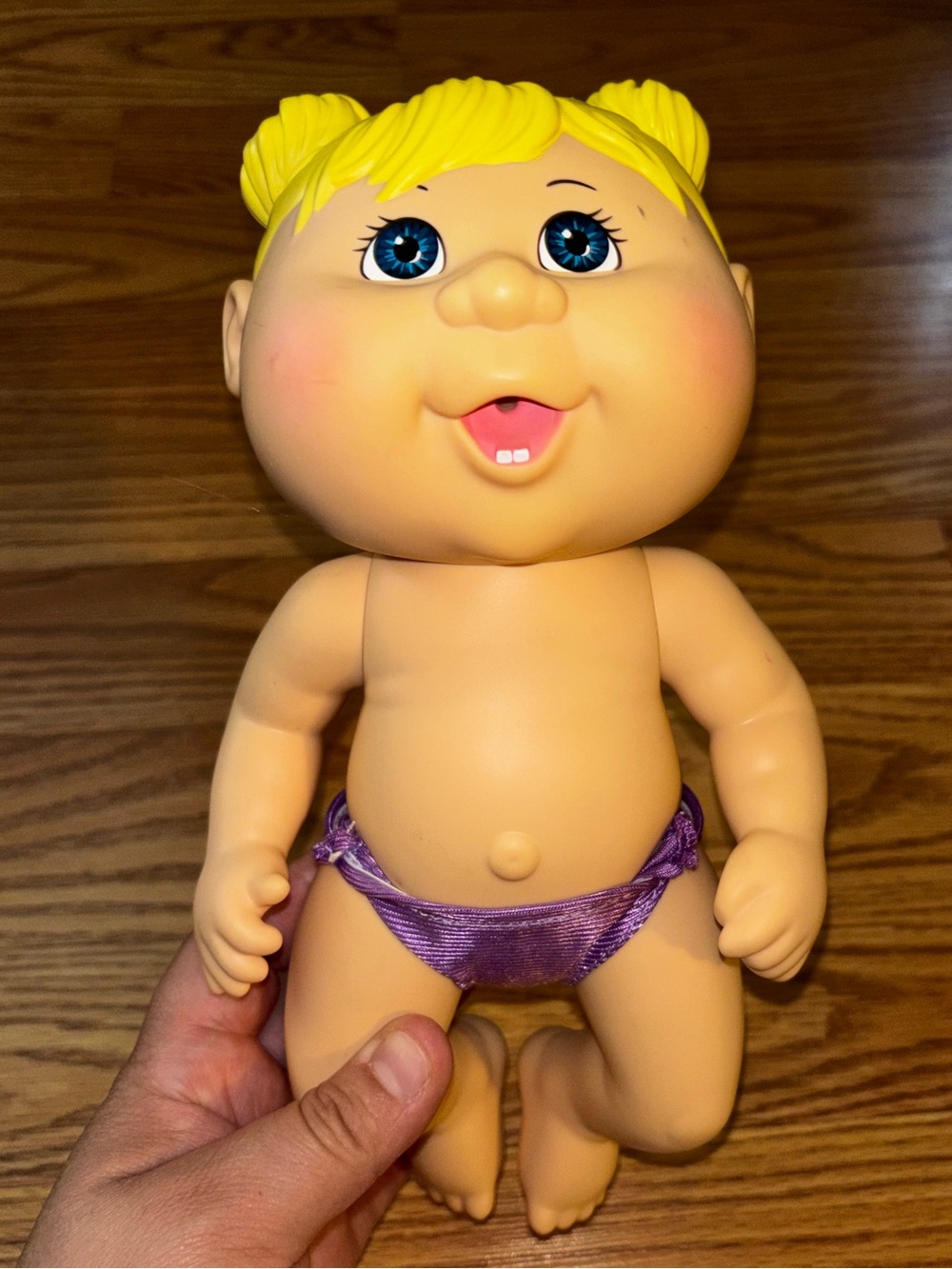 Cabbage Patch Kids Tiny Butterfly bath time blonde hair blue eyes plastic